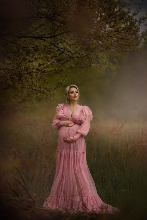 Carmen in pink.Perfect for maternity photography, outdoor photoshoots and boho portrait sessions. A romantic dress created for professional photography.