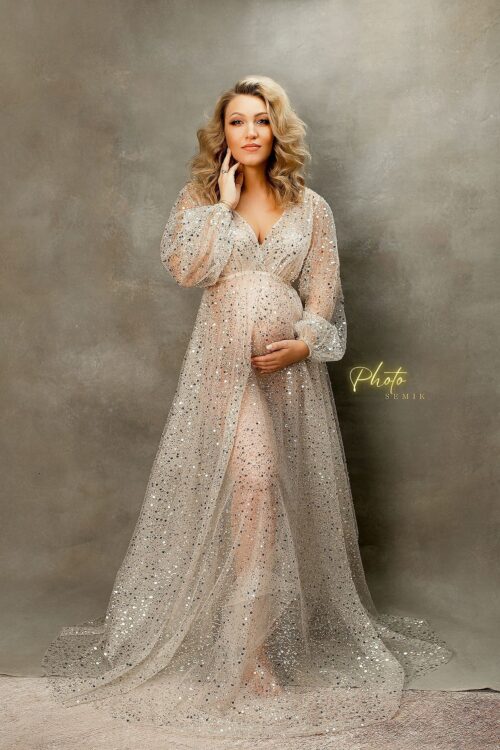Diora tulle dress with sequins.Elegant boho maternity dress designed for professional photoshoots. The flowing skirt creates beautiful movement in wind and motion, making it perfect for artistic and outdoor photography.