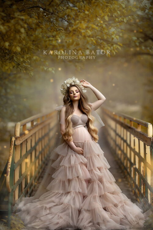dramatic maternity photoshoot dress with ruffled tulle skirt