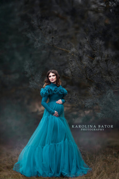 maternity photoshoot dress with tulle flower neckline