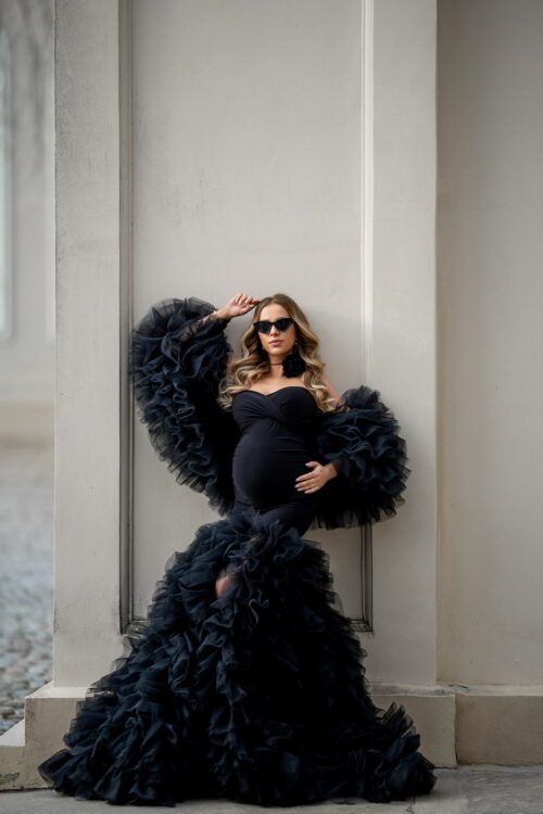 Raven black shoulder capelet made of layered tulle, elegant fine art photoshoot accessory