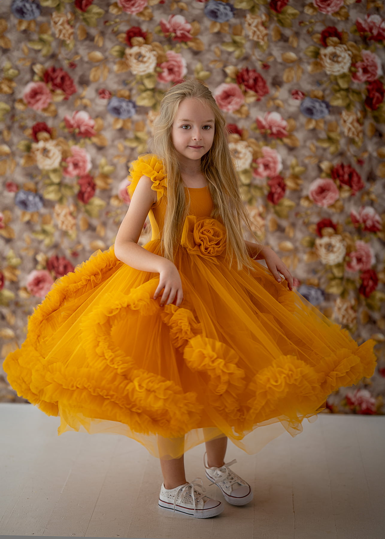 Sylvie girls’ tulle photography dress with layered ruffles – Kamaprops